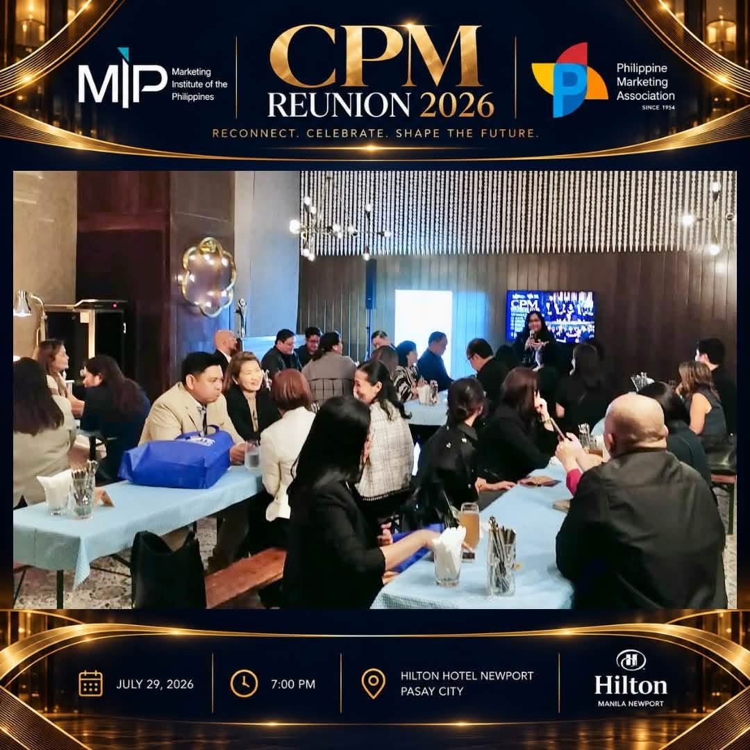 Marketing professionals in conversation around tables during CPM Reunion 2026.