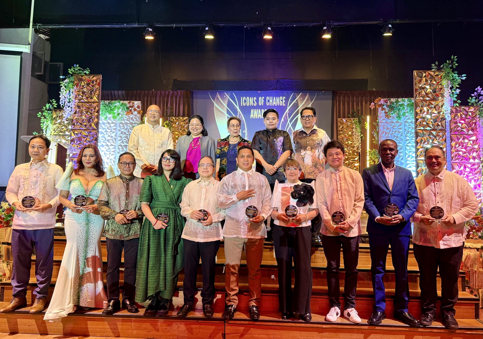 A gathering of changemakers: a group photograph from the awarding program. Icons of Change Metro Manila, April 27, 2025.